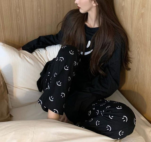 BLACK SMILE